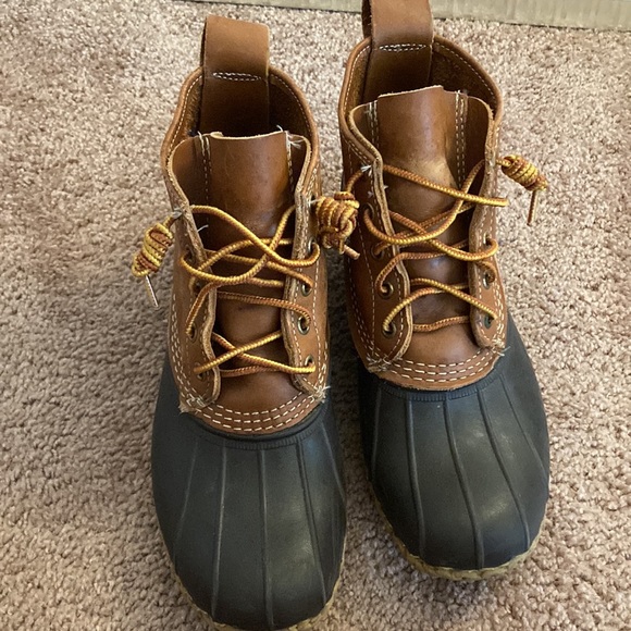 L.L. Bean Boot - Picture 6 of 8